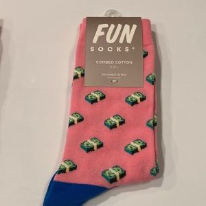 Women’s Pink Money Fun Socks